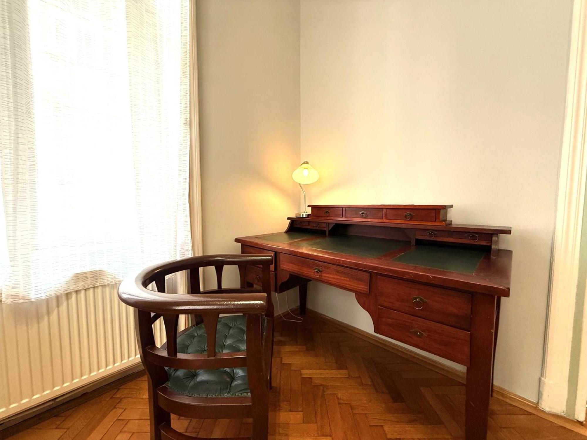 Liana-luxury And Flat Apartment Budapest
