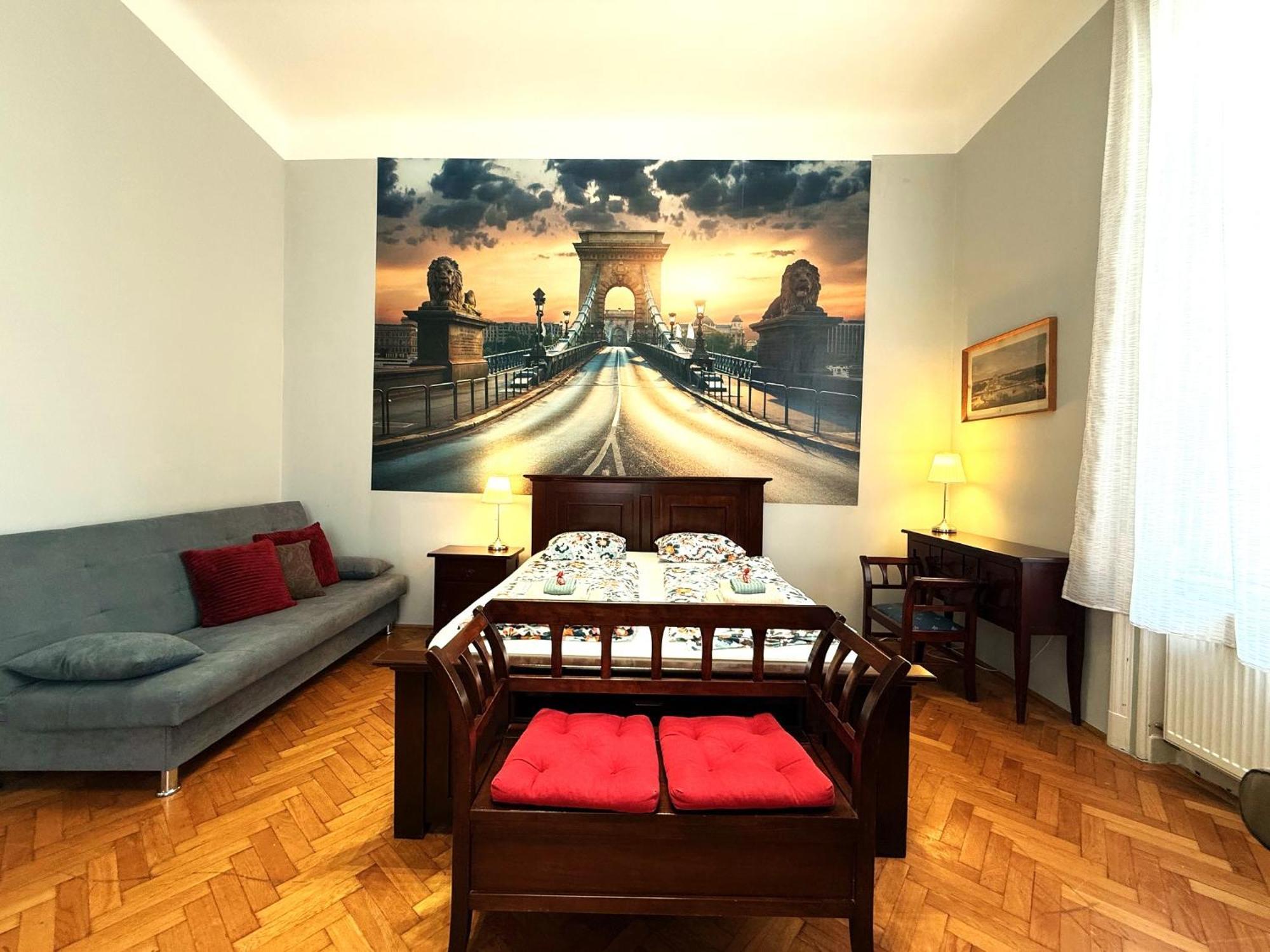 Liana-luxury And Flat *